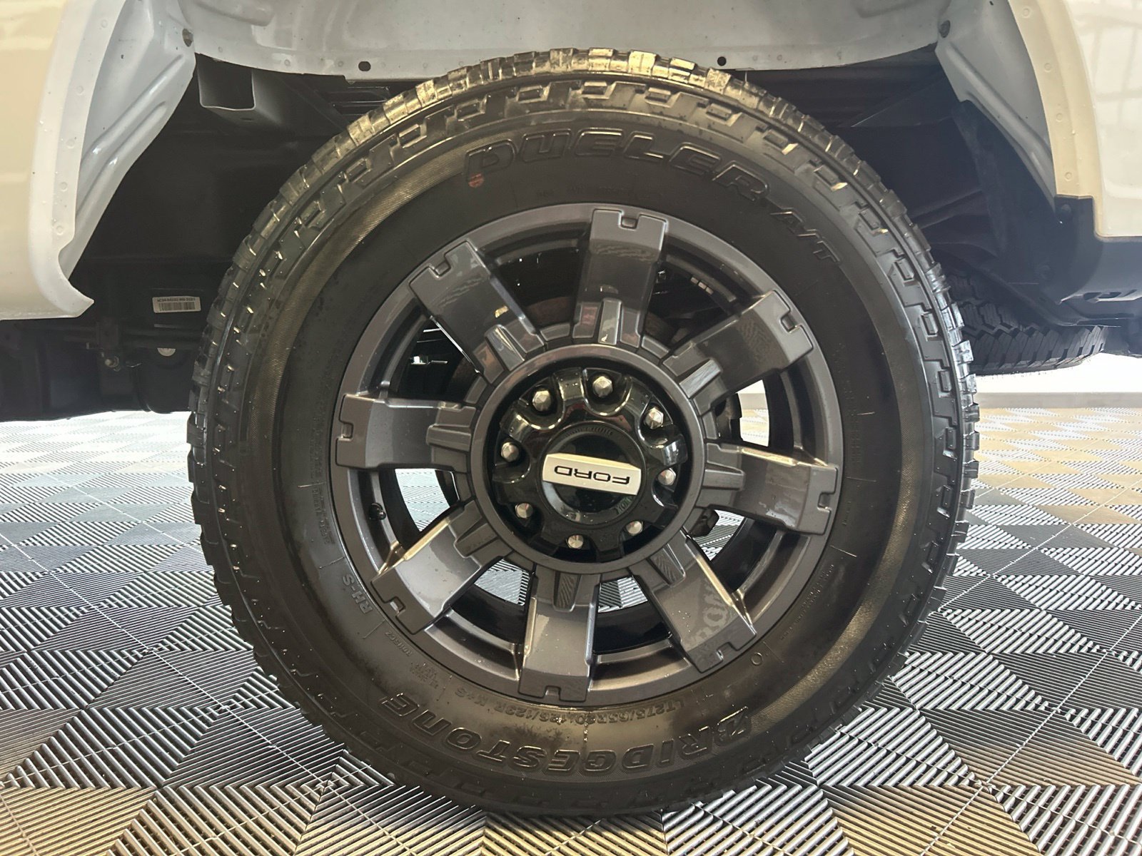 Used 2024 Ford F250 XL w/ STX Appearance Package AWD/4WD image 8