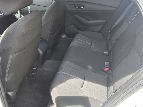 Used 2023 Honda Accord Sport image 11