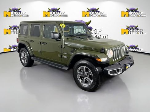 Used 2021 Jeep Wrangler Unlimited Sahara w/ Uconnect 4C Nav & Sound Group image 3