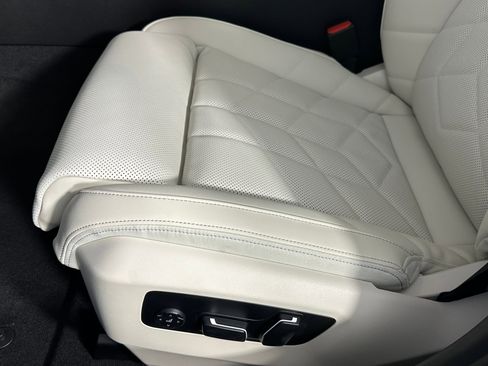 New 2026 BMW 530i w/ M Sport Package image 11