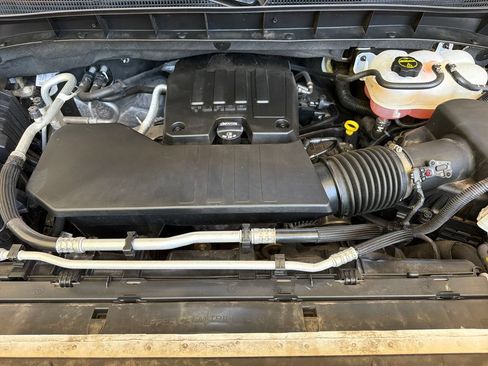 Used 2024 GMC Sierra 1500 Elevation AWD/4WD image 36