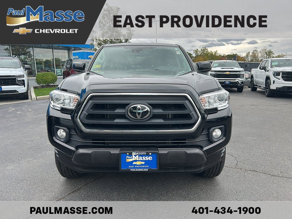 Used 2023 Toyota Tacoma SR5 AWD/4WD image 2