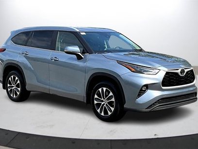 Used 2023 Toyota Highlander L
