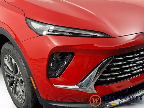 Used 2025 Buick Envision Preferred image 32