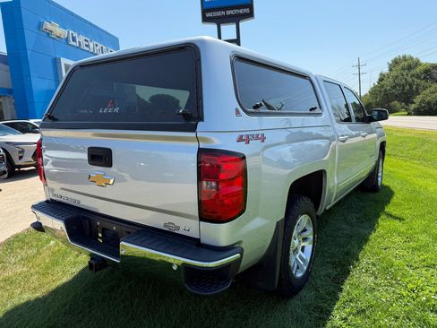 Used 2018 Chevrolet Silverado 1500 LT w/ All Star Edition AWD/4WD image 7