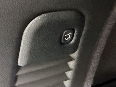 Used 2024 Dodge Durango R/T image 31