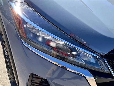 Used 2021 Nissan Kicks SR w/ SR Premium Package image 27