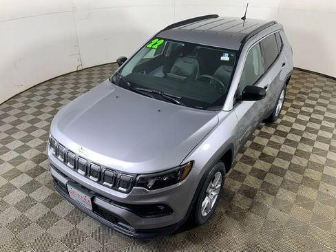 Used 2022 Jeep Compass Latitude w/ Convenience Group image 9