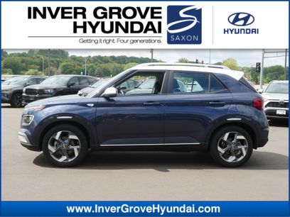Used 2023 Hyundai Venue Limited w/ Cargo Package