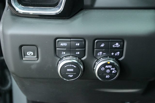Used 2025 GMC Sierra 1500 Denali AWD/4WD image 13