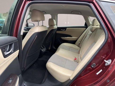 Used 2018 Honda Clarity Plug-In Hybrid image 10