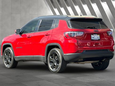 Used 2021 Jeep Compass Latitude image 6