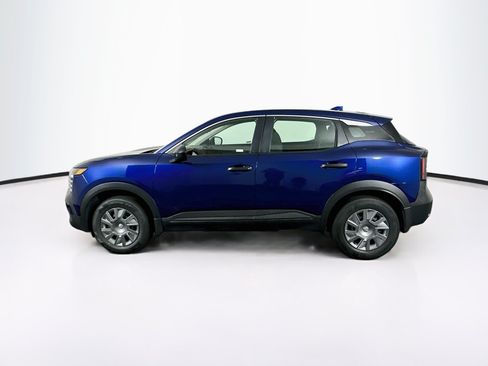 Used 2025 Nissan Kicks S FWD image 4