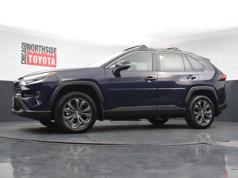 Used 2023 Toyota RAV4 XLE Premium AWD/4WD image 28
