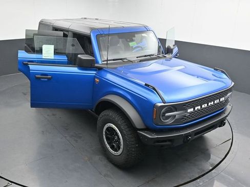 New 2025 Ford Bronco Badlands w/ Sasquatch Package image 29