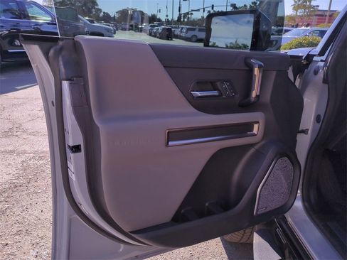 Certified 2024 GMC Hummer EV 2X image 21