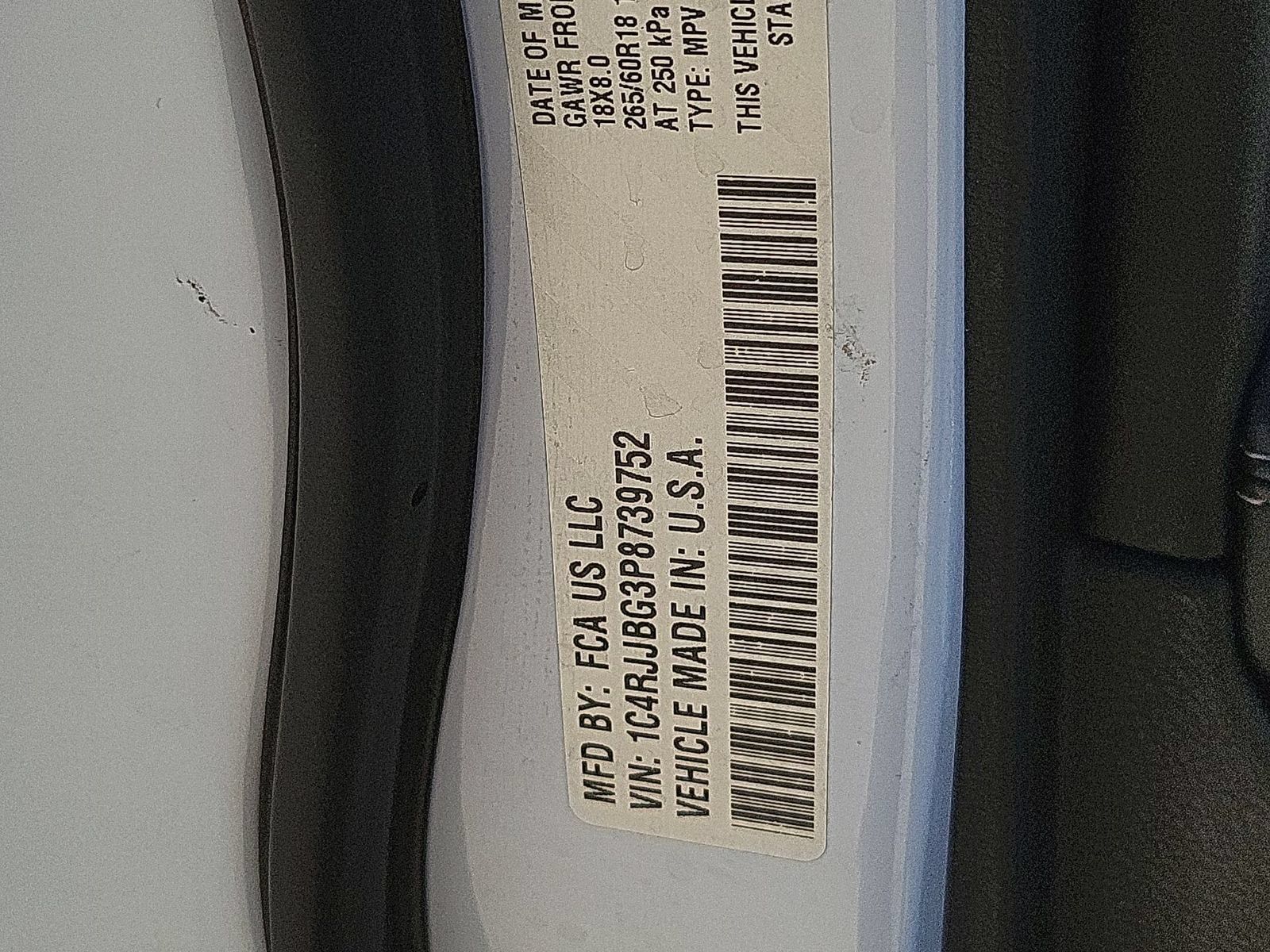 Used 2023 Jeep Grand Cherokee L Limited RWD image 33