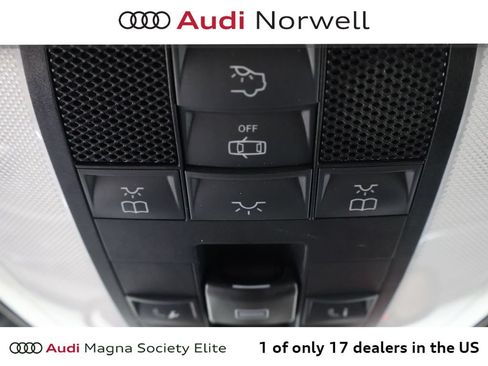 Used 2013 Mercedes-Benz C 300 4MATIC Sedan image 9