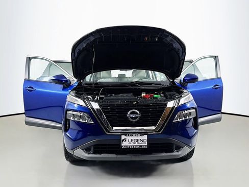 Used 2022 Nissan Rogue SV image 21