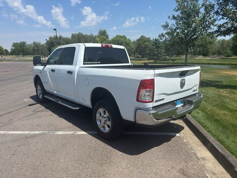 Used 2024 RAM 2500 Big Horn AWD/4WD image 3