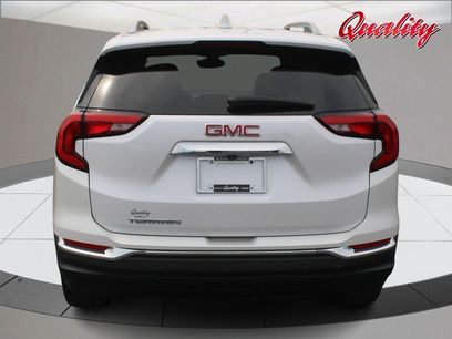 Used 2021 GMC Terrain SLT