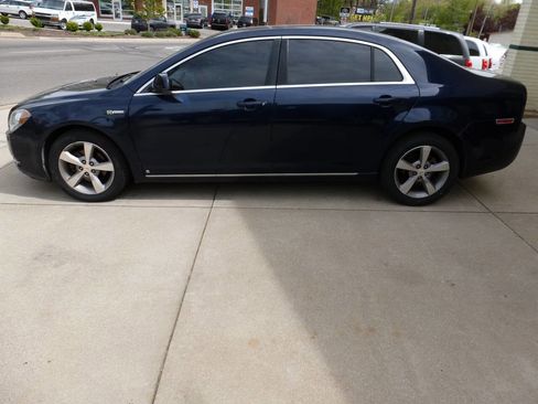 Used 2009 Chevrolet Malibu Hybrid FWD image 6
