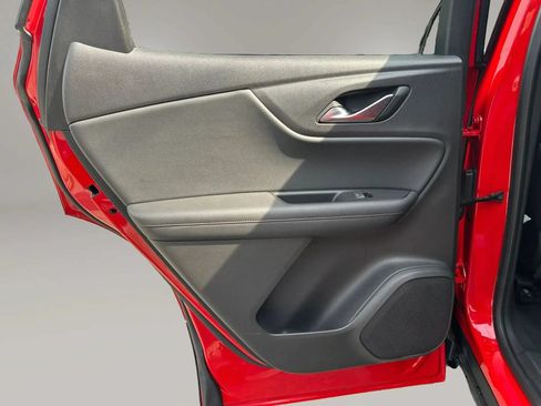 Used 2019 Chevrolet Blazer RS w/ LPO, Floor Liner Package FWD image 18