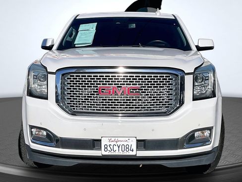 Used 2016 GMC Yukon Denali w/ Open Road Package image 3