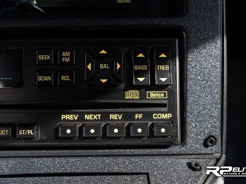 Used 1991 Chevrolet Camaro Z28 image 74