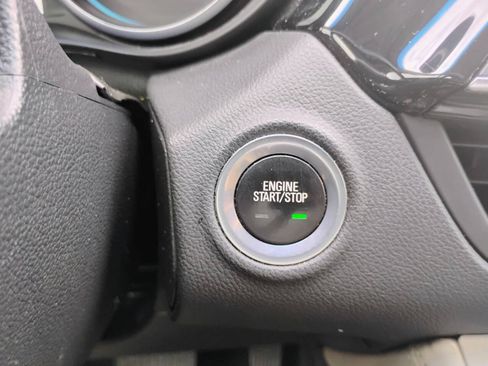 Used 2017 Buick Envision Essence FWD image 26