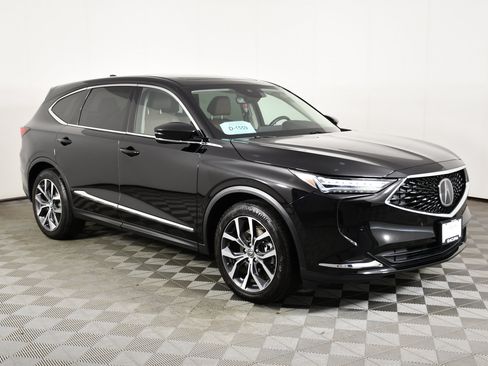 Certified 2024 Acura MDX SH-AWD w/ Technology Package image 4
