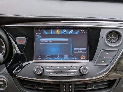 Used 2019 Buick Envision Essence image 18