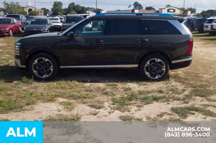 Certified 2026 Hyundai Palisade Limited FWD image 11