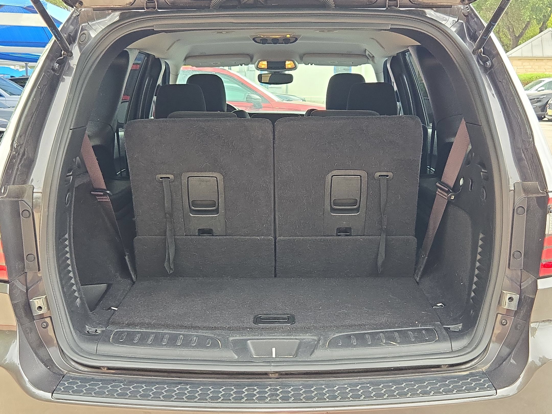 Used 2021 Dodge Durango SXT w/ 3rd Row Seating Group RWD image 24