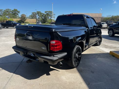 Used 2000 Ford F150 Harley-Davidson image 3