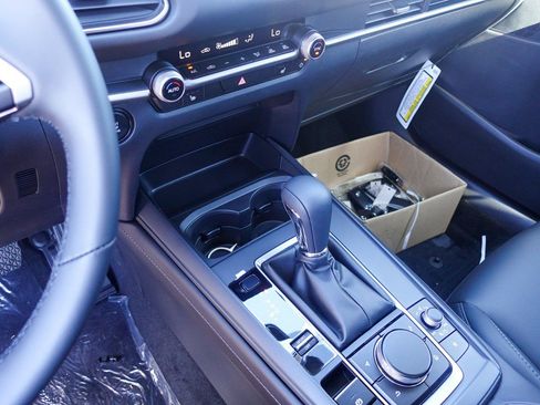 New 2026 MAZDA CX-30 AWD 2.5 S w/ Select Sport Pkg image 18