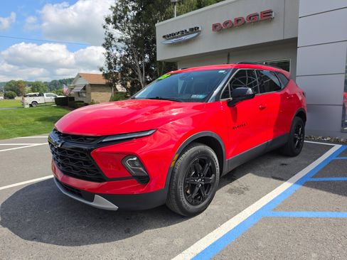 Used 2023 Chevrolet Blazer LT w/ Convenience Package AWD/4WD image 8