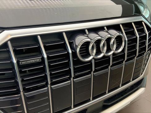 Used 2021 Audi Q3 2.0T Premium w/ Convenience Package image 32