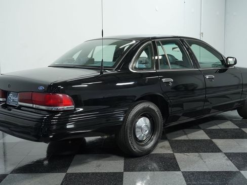 Used 1997 Ford Crown Victoria Police Interceptor image 12