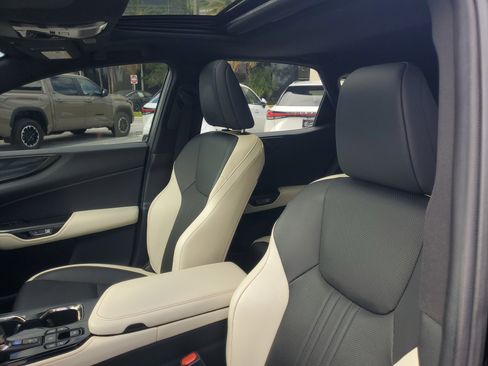 Used 2022 Lexus NX 350 AWD image 21