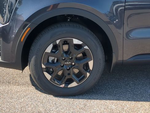 New 2026 Kia Sorento S image 10
