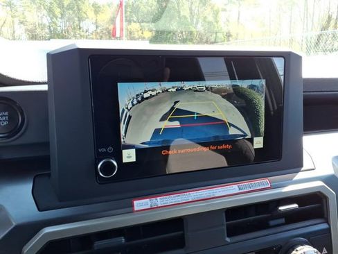 Used 2025 Toyota Tacoma SR5 RWD image 18