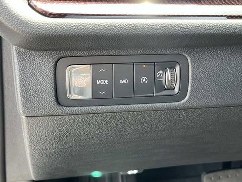New 2026 Chevrolet Traverse Z71 w/ Driver Confidence Package AWD/4WD image 28