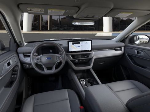 New 2026 Ford Explorer Active w/ Active Comfort Package AWD/4WD image 9