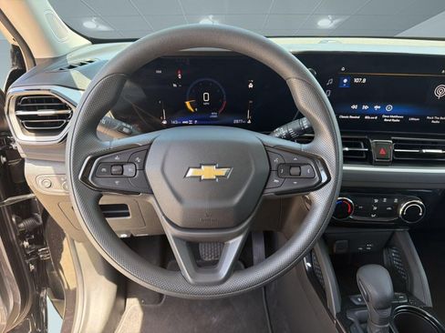 Used 2026 Chevrolet TrailBlazer LT AWD/4WD image 26