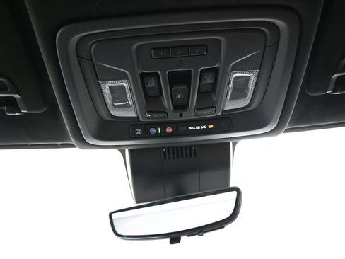 New 2026 GMC Sierra 3500 Denali Ultimate image 17