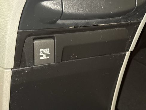 Used 2018 Honda Odyssey EX image 30