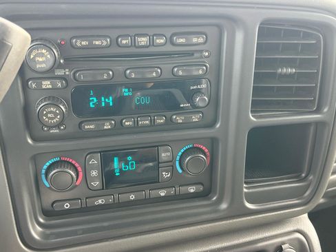 Used 2004 Chevrolet Silverado 1500 LS RWD image 70