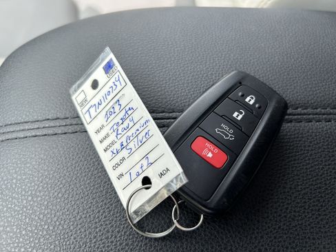 Certified 2023 Toyota RAV4 XLE Premium AWD/4WD image 35