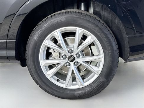 New 2025 Audi Q3 2.0T Premium image 31